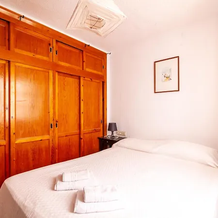 Zahara Y Apartman