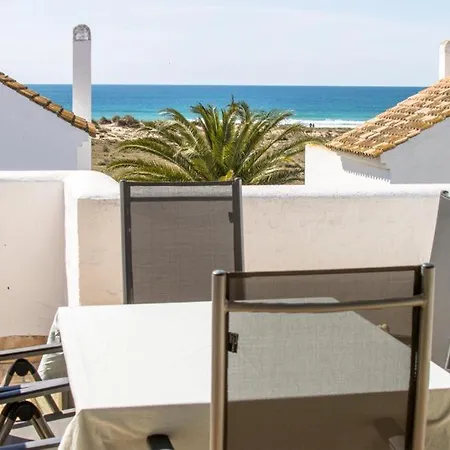 Zahara Y Apartman