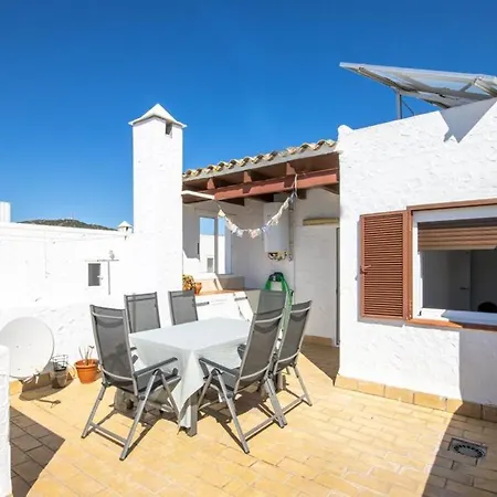Zahara Y Apartman *